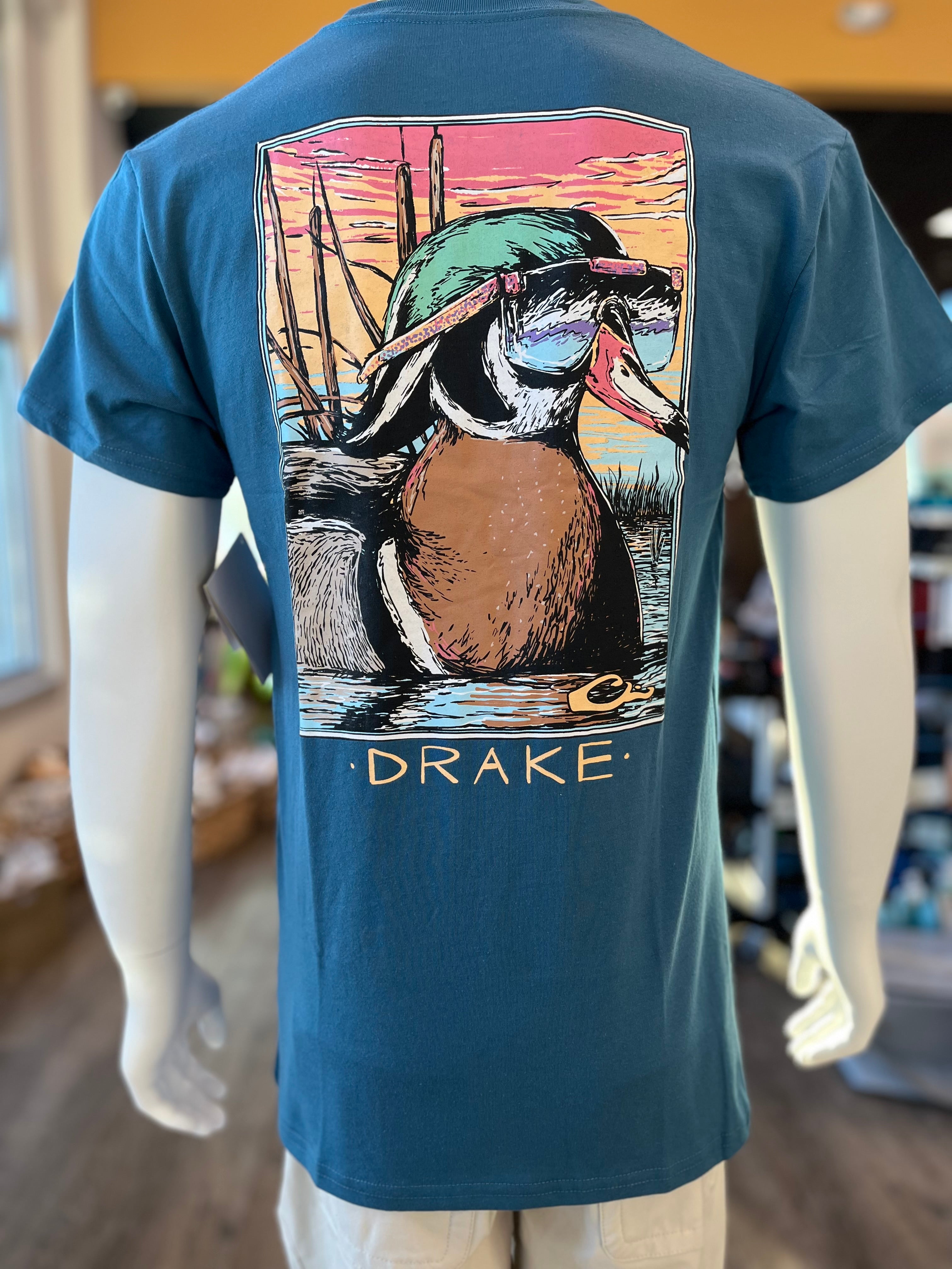 Pop Art Wood Duck Sunglasses s/s Tee