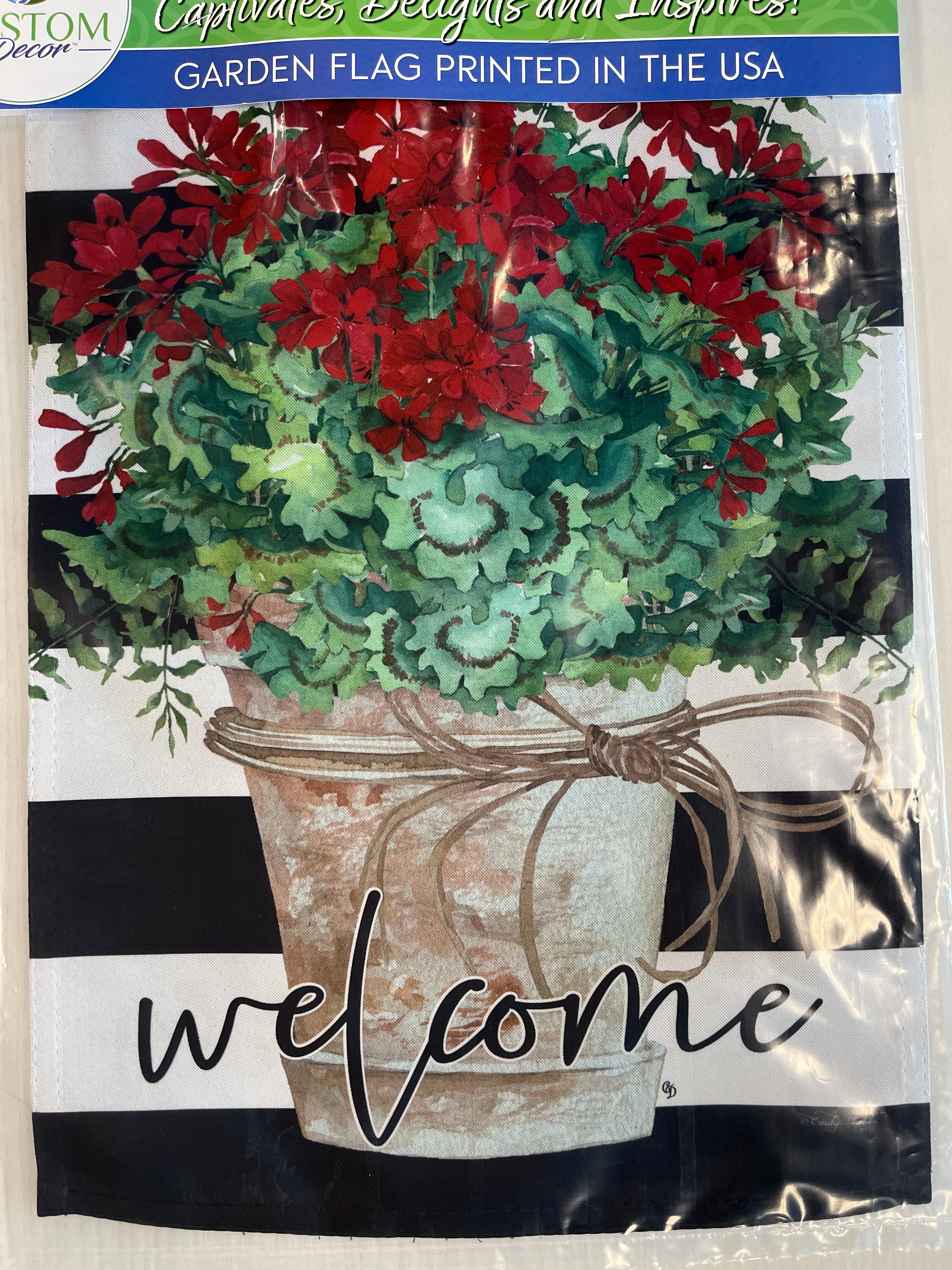 Geranium Bucket Garden Flag