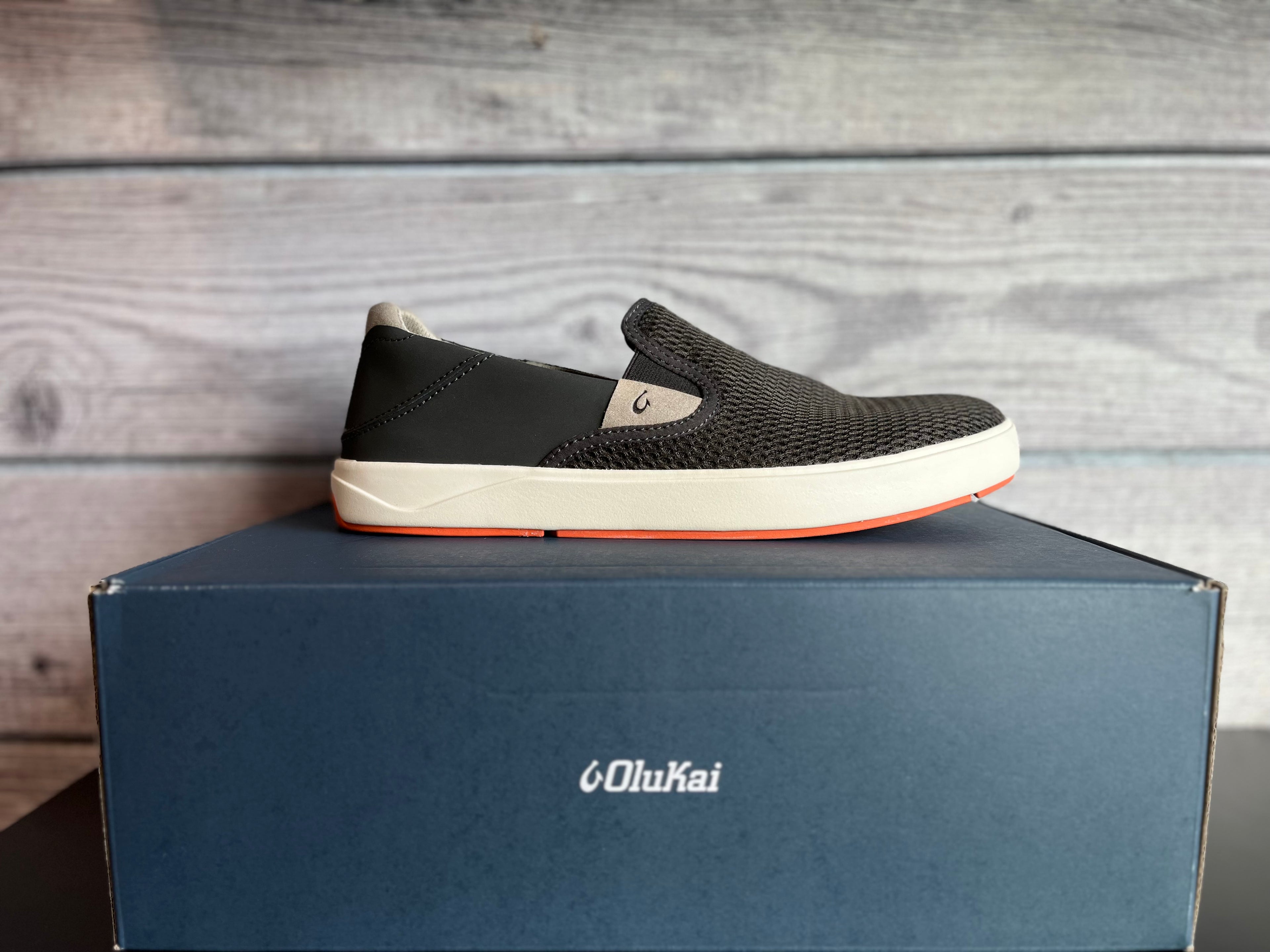 Pehuea Pa'i Sneakers